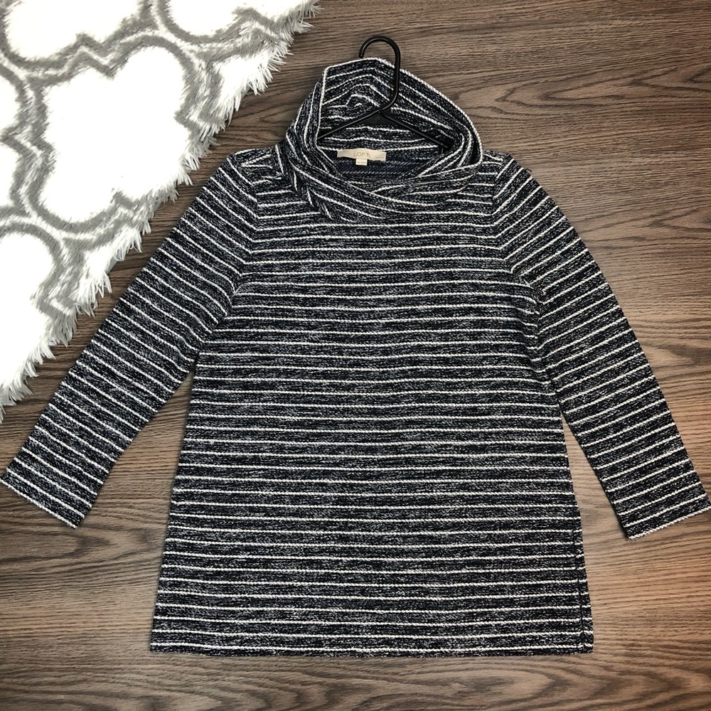 LOFT Cowl Neck Tunic Size Medium Petite